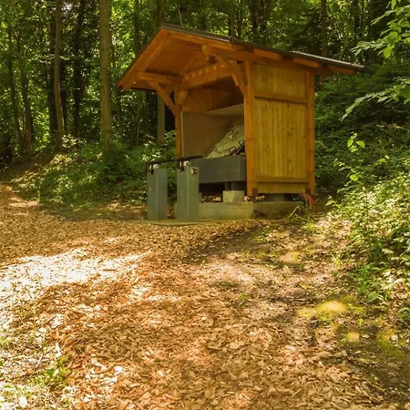 Adventure Farm * Store