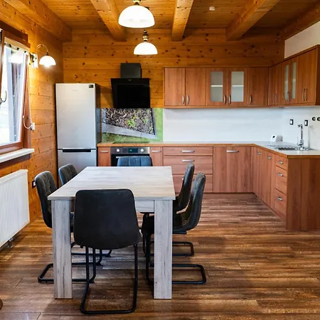 Bed & Breakfast Adventure Farm Store