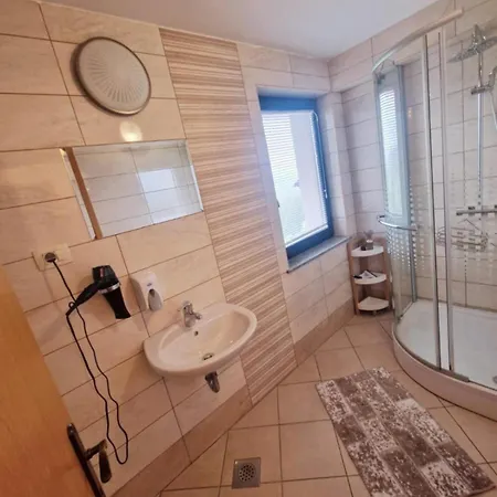 Adventure Farm krevet i doručak Store