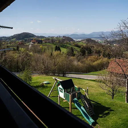 krevet i doručak Adventure Farm *