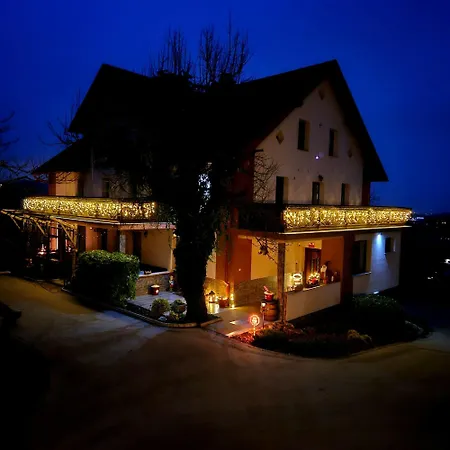 Adventure Farm 住宿加早餐酒店 Store